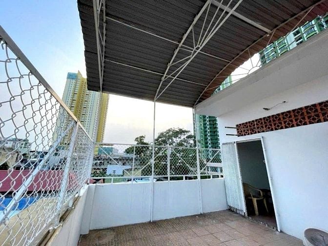 BÁN NHÀ MẶT TIỀN : 403 HỒNG BÀNG - P. 14 - Q. 5 - TPHCM
