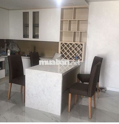 Cho thuê căn hộ Park Legend, 42m2, 1PN riêng, 1WC, full, giá 11tr