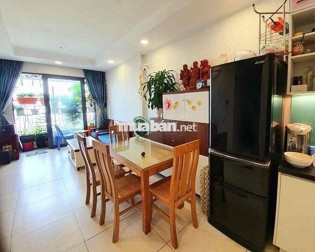 BÁN CĂN 2PN2WC ĐẸP, VIEW ĐẸP, FULL NỘI THẤT CAO CẤP, NGAY TRUNG TÂM