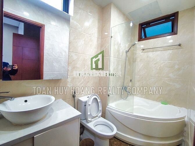 Nhà đẹp khu Nam Việt Á 5 PN full nội thất hiện đại