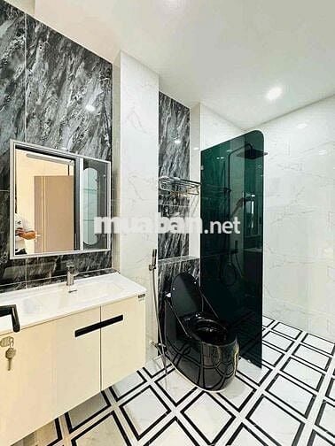 🏦 Nhà mới đẹp NC siêu phẩm mặt tiền đường số 4 P16
