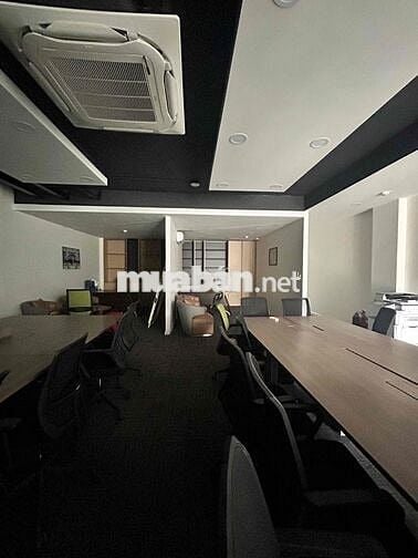 TOÀ NHÀ VĂN PHÒNG 7 x 20 - 4 LẦU - TRÓNG SUỐT -TM