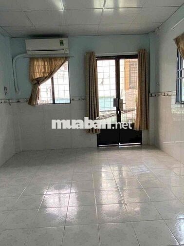 Nhà Mới Đẹp Đường Lạc Long Quân , 2PN 3WC Giá chỉ 8,5tr