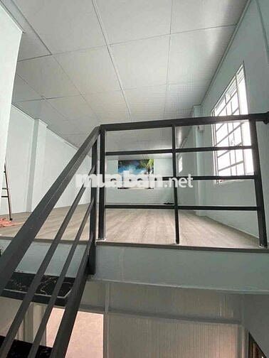 Nhà Mới Đẹp Đường Lạc Long Quân , 2PN 3WC Giá chỉ 8,5tr