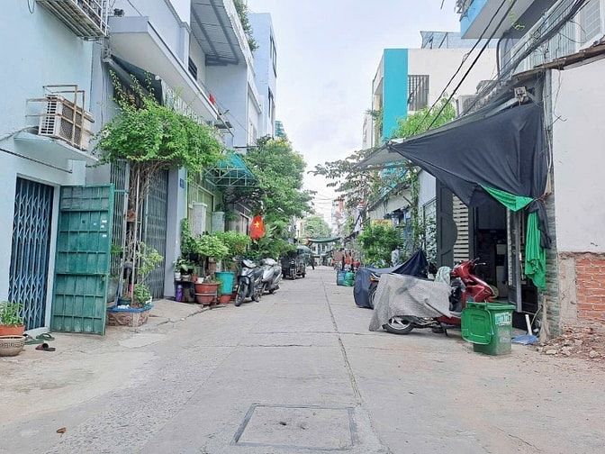 Chính chủ bán nhà 5 tầng hẻm xe hơi đường 26/3, Bình Hưng Hoà, BT