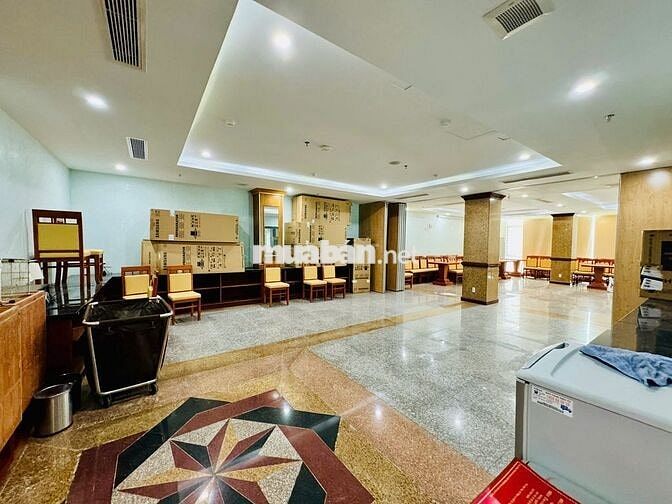 CHO THUÊ MẶT BẰNG VĂN PHÒNG 250M² – NGUYỄN XUÂN KHOÁT
