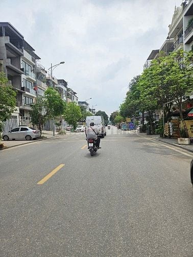 📣📣📣 BÁN NHANH LIỀN KỀ VĂN PHÚ – HÀNG HIẾM 