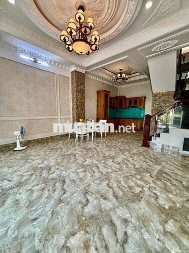 🍀🍀 CHO THUÊ NHÀ PHỐ CAO CẤP - HẺM 2177 HTP - NHÀ BÈ.  - Diện tích: 5m