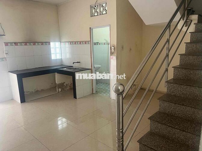 CHO THUÊ NHÀ NGUYÊN CĂN  5x 20 đúc lững 3 pn