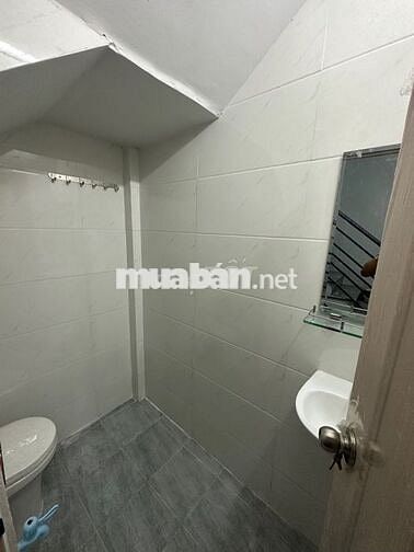 Bán nhà giáp Tân Quỳ Tân Quý, 27m2, 2 tỷ x