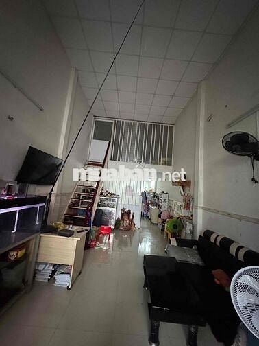 đường 16m trần văn ơn 4x17m lửng đúc 10tr/th