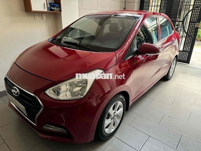 Hyundai Grand i10 số tự động bản full 37 ngàn km
