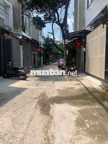 Bán Nhà Bình Thạnh - 2tầng BTCT-chỉ hơn4ty - hẻm Xe Hơi