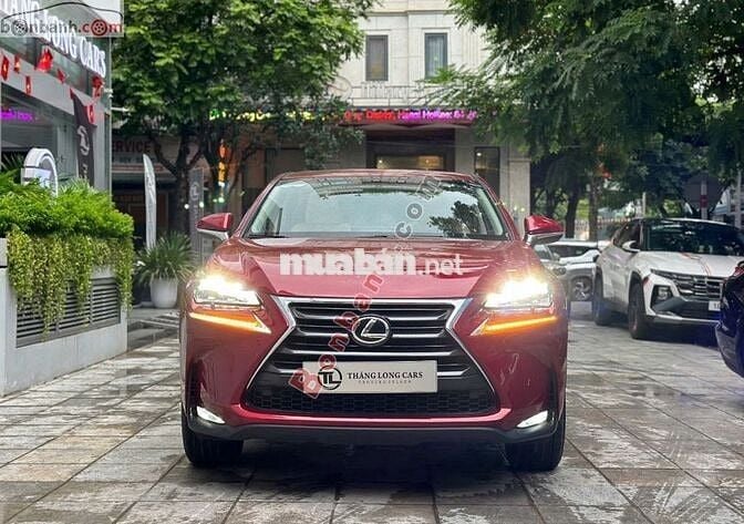 NX200t 2016 odo 90.000km