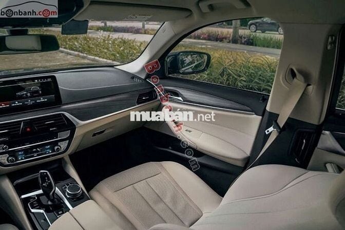 BMW 520i Luxury Line 2022 - 1 Tỷ 579 Triệu