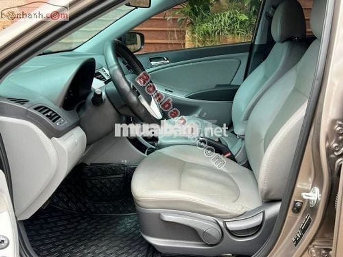 Hyundai Accent 1.4 AT 2012