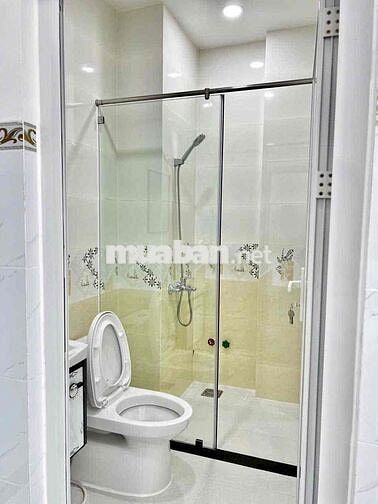 NHÀ MỚI, ĐẦY ĐỦ NỘI THẤT, CỌC 1 THÁNG