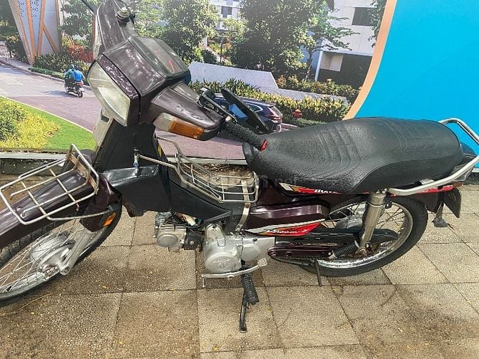 Bán xe dream đang sử dụng chạy rất tốt