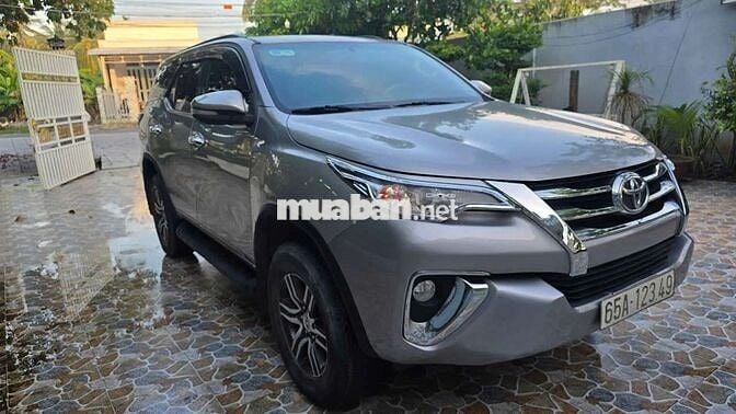 Toyota Fortuner 2017 2.4G, xe bao zin