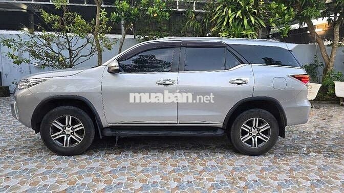 Toyota Fortuner 2017 2.4G, xe bao zin