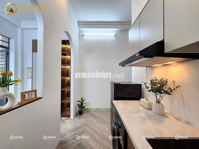 Cho thuê căn hộ ban công/cửa sổ - tách bếp - full nội thất - Đầm Sen