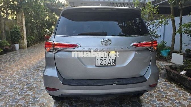 Toyota Fortuner 2017 2.4G, xe bao zin