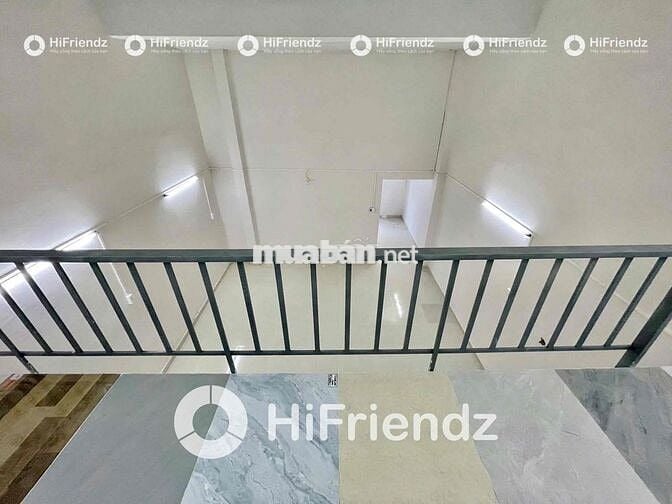 CHO THUÊ KHO CÓ THỂ Ở LẠI SIÊU RỘNG CÓ GÁC CAO 2M Ở VÒNG XOAY PHÚ LÂM