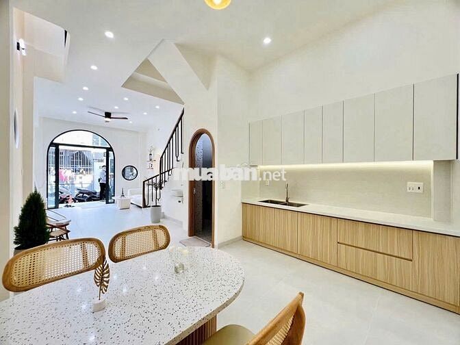 Bán nhà 3 lầu,3p,hẻm ô tô đường TTH08,Tân Thới Hiệp Q12. Giá : 4,98 tỷ