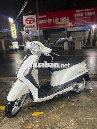 Cần bán xe grande,xe đẹp mới máy êm