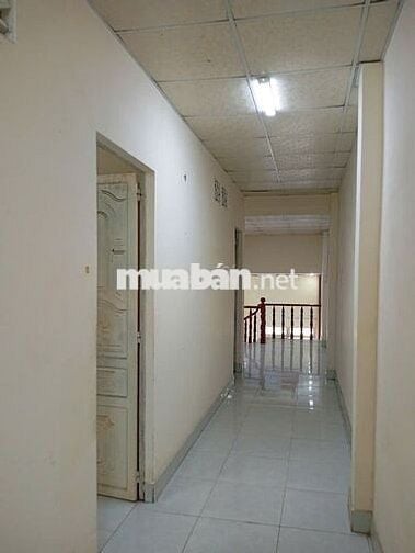 Nhà nguyên căn, hẻm oto, 129m2, 4 phòng ngủ, gần ngã 3 Sáu Đúng