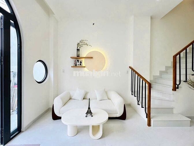Bán nhà 3 lầu,3p,hẻm ô tô đường TTH08,Tân Thới Hiệp Q12. Giá : 4,98 tỷ