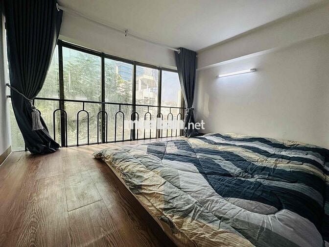 CHÍNH CHỦ CHO THUÊ DUPLEX BAN CÔNG CAO CẤP ĐỐI DIỆN BẾN THÀNH QUẬN 1