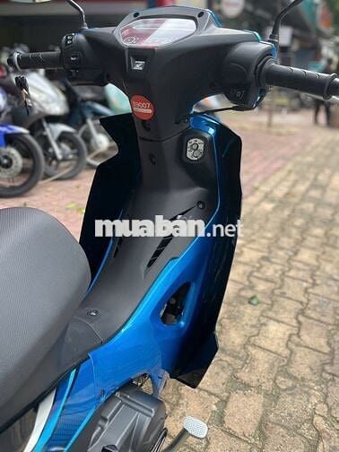 Wave blade chưa đổ xăng