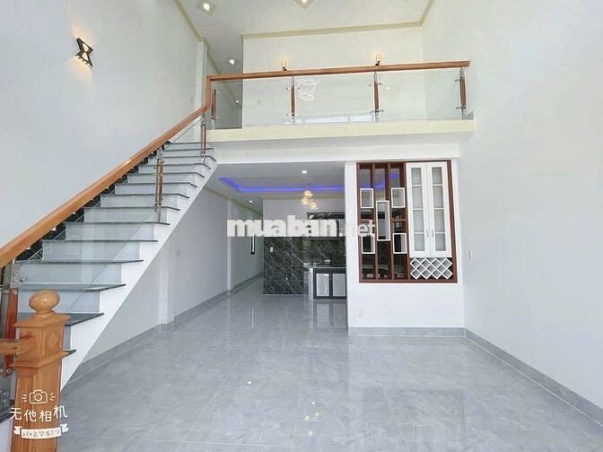 Cần bán nhà gác lửng hoàn thiện tặng nội thất