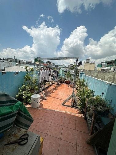 Nhà hẽm xe hơi q6 giá chỉ nhỉnh 7đồng.