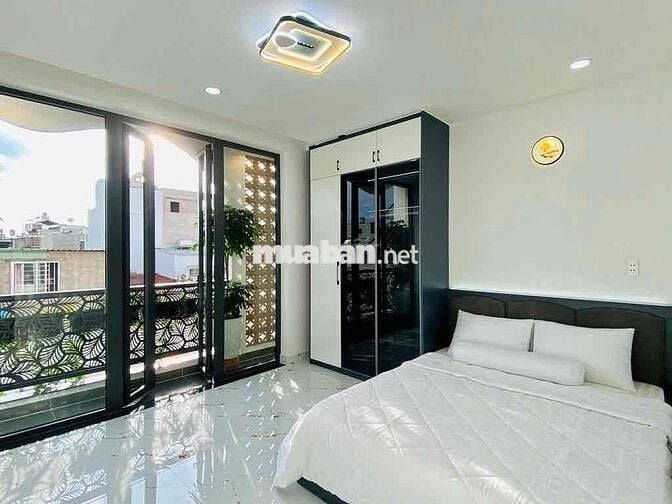 BÁN NHÀ 3 LẦU ĐẸP FULL NT-  DTSD 130M2– 5TY950- CÔNG VIÊN LÀNG HOA GV