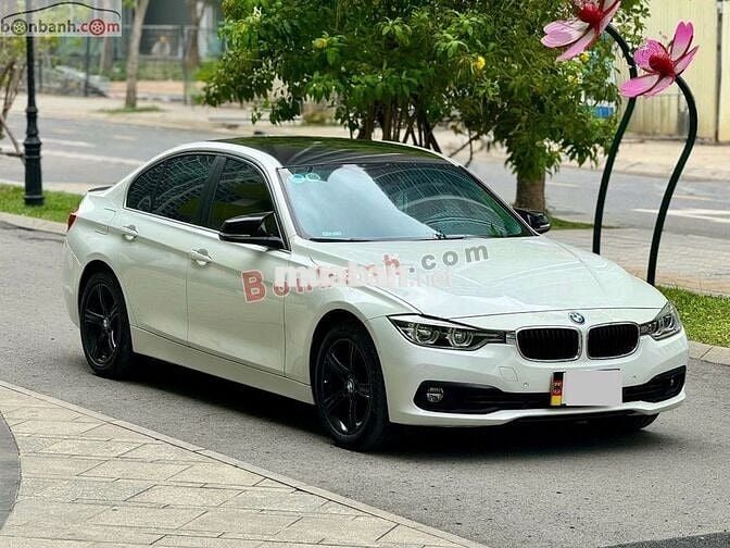 Bmw_320_sport_model2019