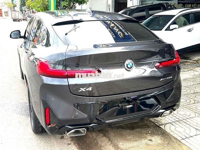 BMW X4 2023  đăng ky lan đâu 6/2025 - 4000 km