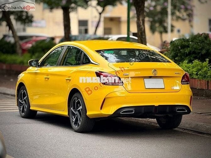 MG 5 Luxury 1.5 AT 2024 - 18000km