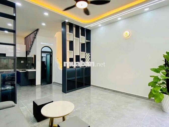 BÁN NHÀ 3 LẦU ĐẸP FULL NT-  DTSD 130M2– 5TY950- CÔNG VIÊN LÀNG HOA GV