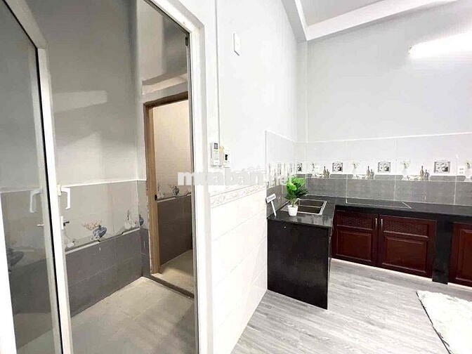 PHÒNG FULL NỘI THẤT BẾP RỘNG 15M2 Ở QUANG TRUNG, PHAN HUY ÍCH, CHỢ CẦU