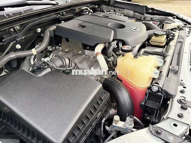 Toyota Hilux 2021 2.4E 4x2 AT - Cực chất