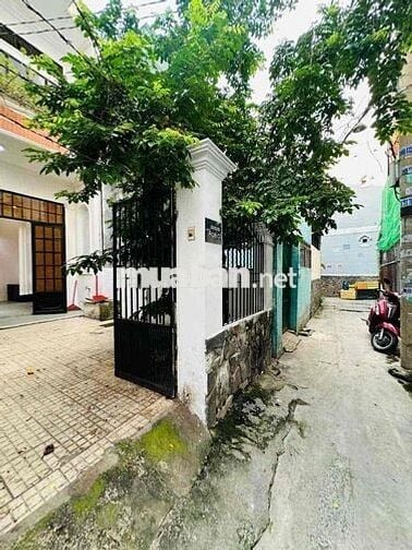 Kẹt tiền bán gấp nhà 55/52/50 Nguyễn Văn Công, P3, Gò Vấp