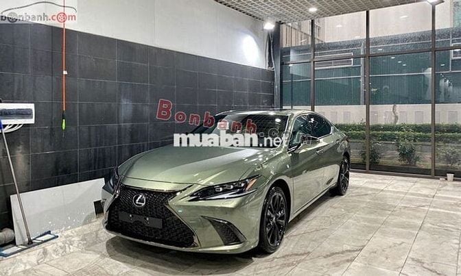 Lexus ES 250 F Sport 2025