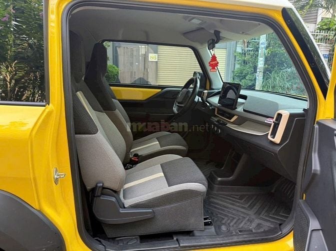 VinFast VF3 Vàng 2024 Thuê Pin 900k xe đẹp như mới 
