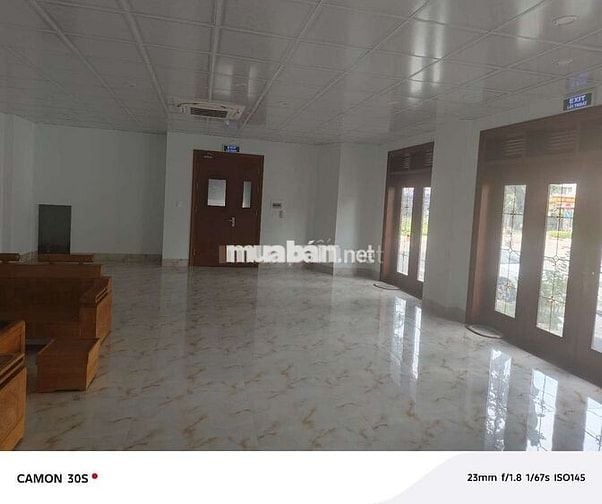 Mặt bằng cho thuê. Làm trung tâm anh ngữ. Vp công ty,bệnh viện