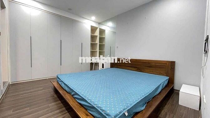 Cho thuê căn hộ 155m2, 4PN, 2VS, đầy đủ nội thất