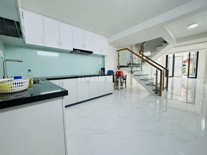 Trung tâm Quận 1 Hồ Hảo Hớn 45m2 sổ hồng riêng, đường 6m trải nhựa