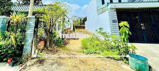 Kẹt tiền bán gấp 680 triệu 152m2 mặt tiền Nguyễn Thị Se, Tân Thông Hội