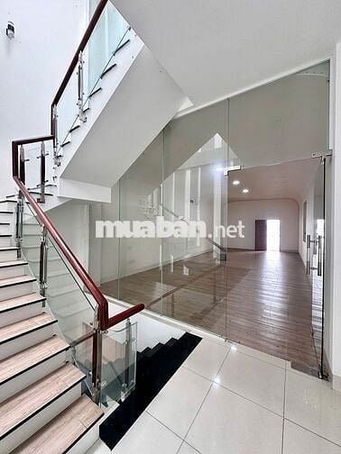 Mặt bằng trệt 2 lầu đường Xô Viết Nghệ Tĩnh chỉ 25 triệu
